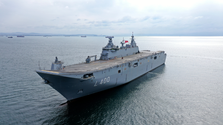 Türk savunma sanayisi Cumhuriyet'in 100. yılında medarı iftihar projeleriyle gövde gösterisi yapacak